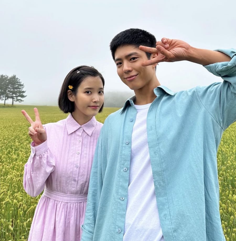 IU 李知恩《苦盡柑來遇見你》奪 APAN 大賞！感謝劇組全體成員：「獎項不僅屬於個人！」