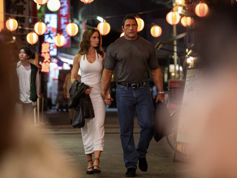 巨石強森 Dwayne Johnson《重擊人生》撕開內心脆弱面！放下對票房的執著：「當英雄是負擔！」