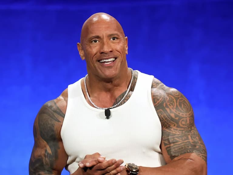 巨石強森 Dwayne Johnson 親揭不進 UFC 真相！坦言 MMA 太危險：「我不喜歡被打臉！」