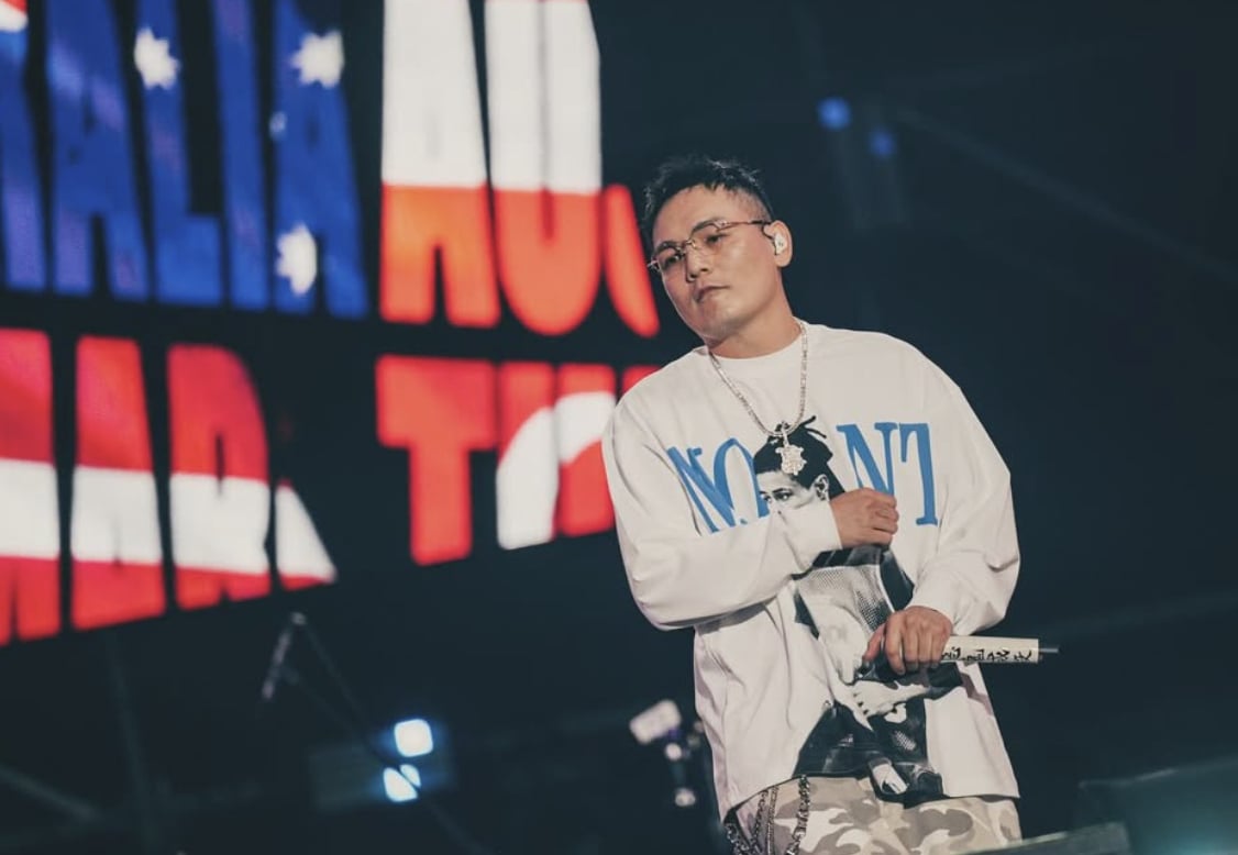 玖壹壹春風跨年夜急徵成家對象！求熟女杜絕妹妹：「我都可以當你爸了！」