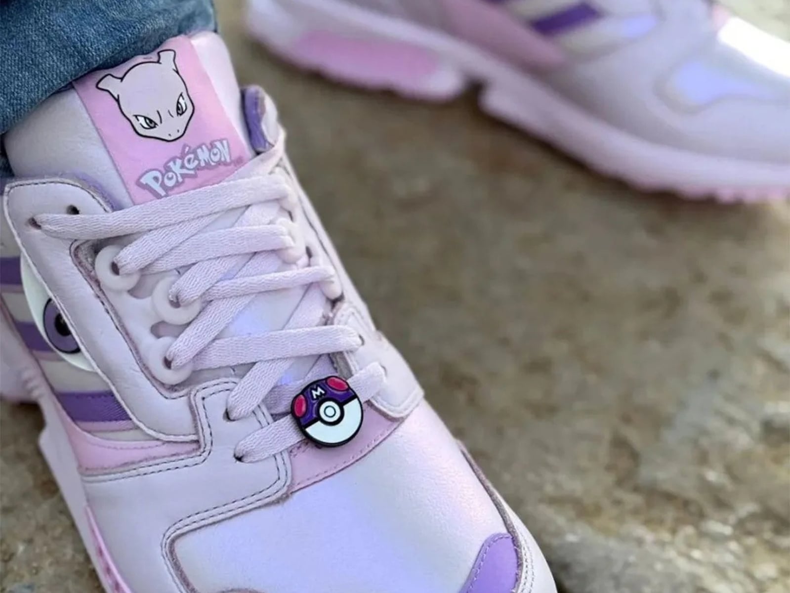 寶可夢 x adidas ZX 8000「超夢配色」搶先曝光！初代最強傳說＋大師球注入霸氣感爆發！