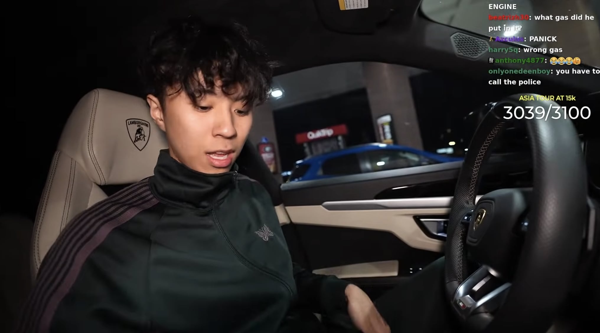 最強外交官 Ray 入手 Lamborghini Urus!親自曝光第二台新車,價格與背景一次看!