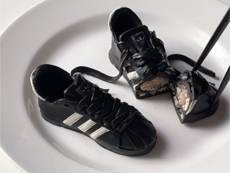韓國食物藝術家用「餃子」神還原 adidas Superstar！80 萬粉絲狂讚，細節精緻到捨不得吃！