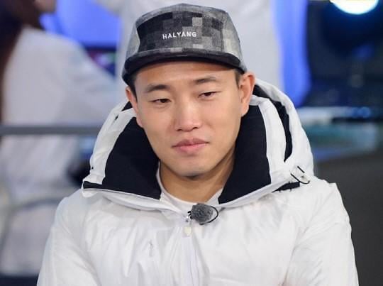 2016 年紅什麼?|K-POP 10 件大事回顧:BLACKPINK 出道、周子瑜事件、限韓令⋯這些韓娛話題 10 年了!【街個有料】