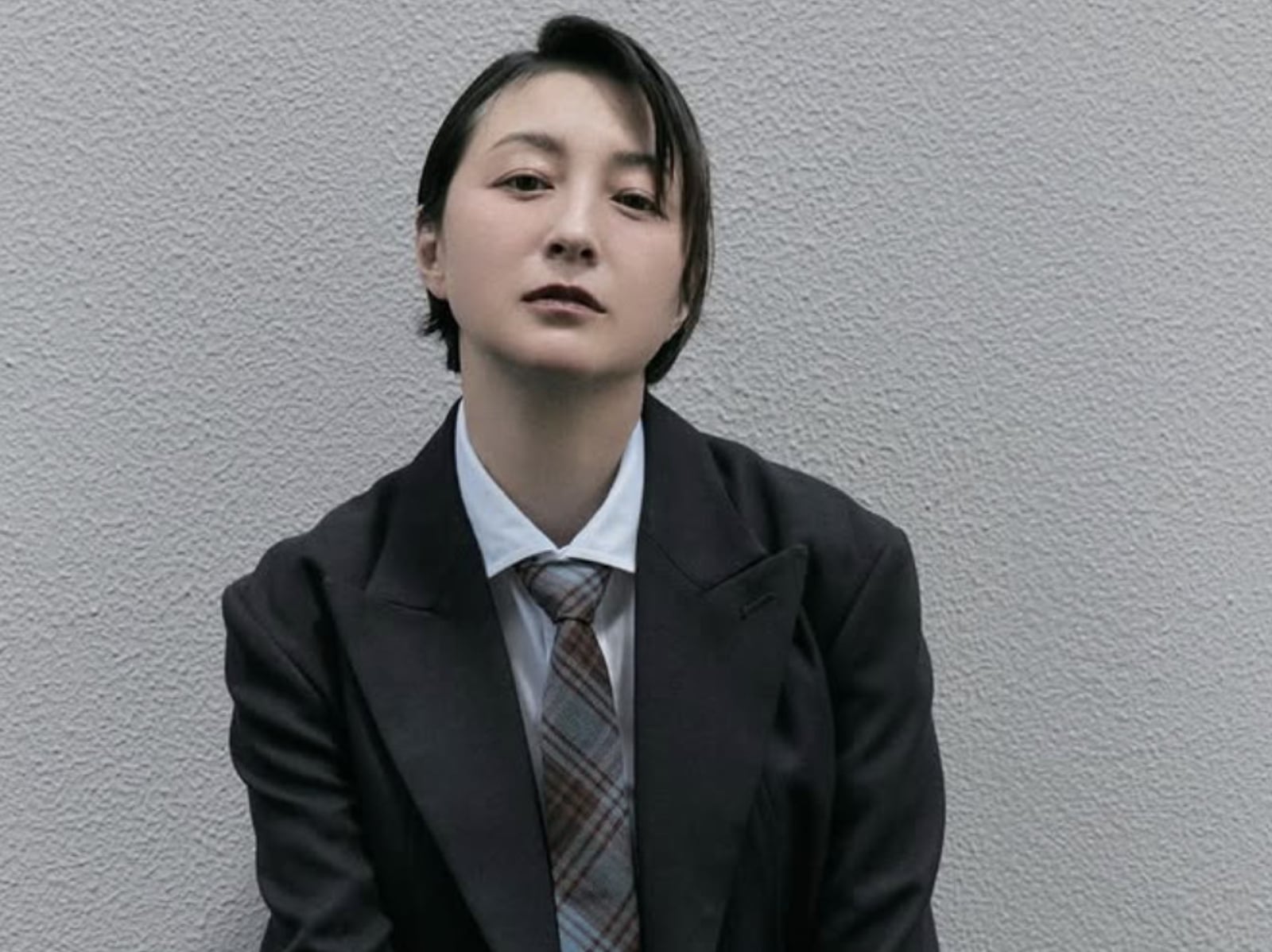 廣末涼子時速 185 公里追撞拖車！判決罰款出爐精神狀態遭質疑！