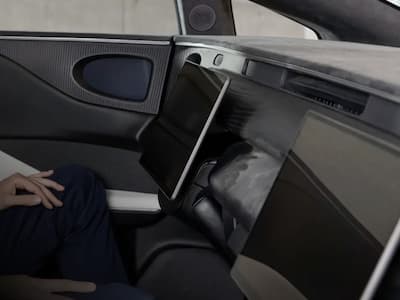 可摺疊方向盤電動車 Tensor Robocar 曝光！預計 2026 下半年量產上市！