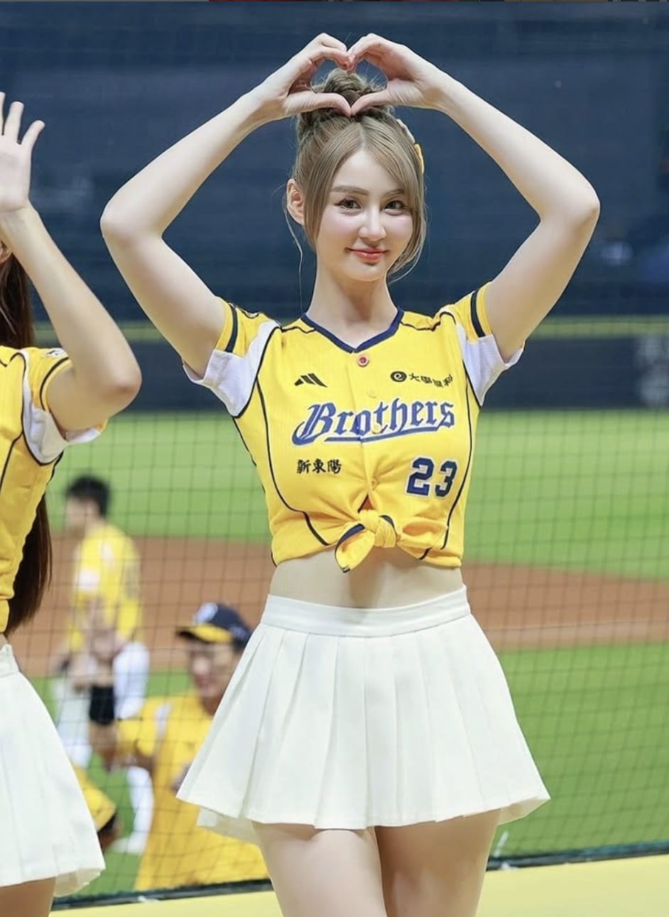 中信兄弟啦啦隊短今睫毛中段全掉光！確診慢性眼瞼發炎粉絲心疼！