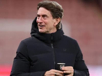 托特納姆主帥賽前拿「阿森納杯」喝水引爆球迷怒火！慘遭 2-3 逆轉吞敗還直言「表現不錯」