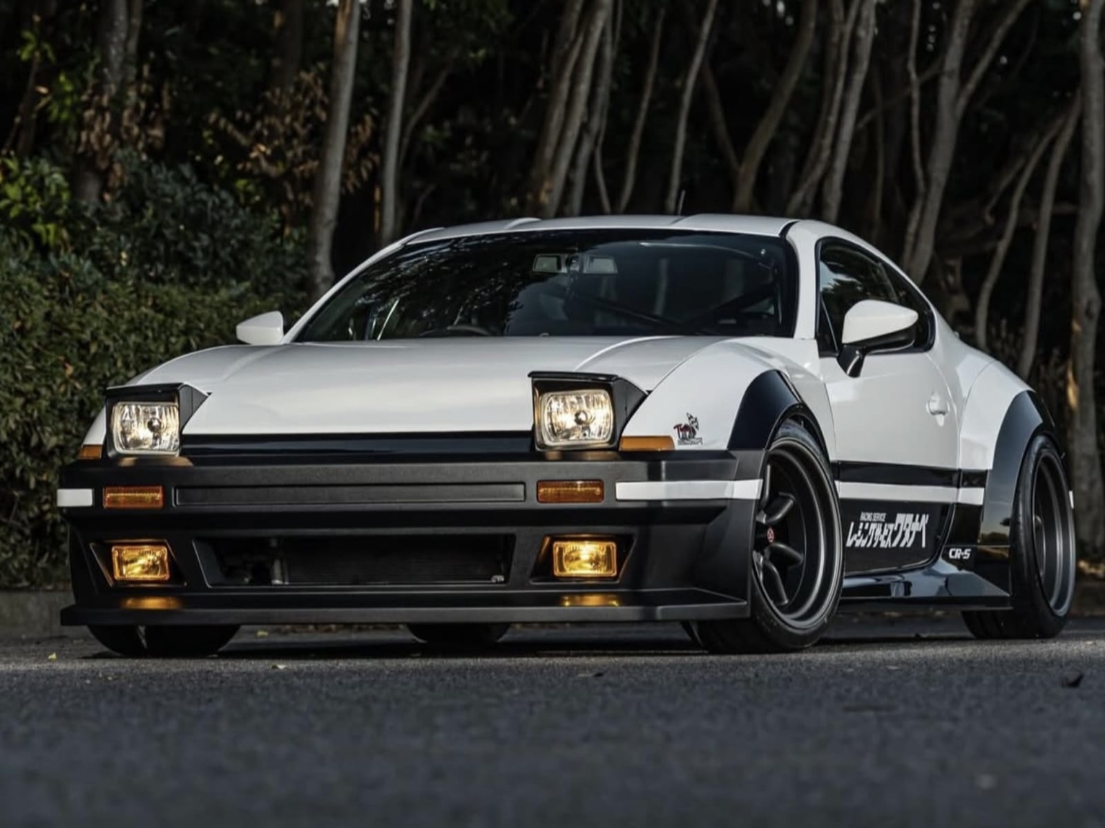 Toyota GT 86 變身經典 AE86！日本改裝廠打造復古彈跳式頭燈！