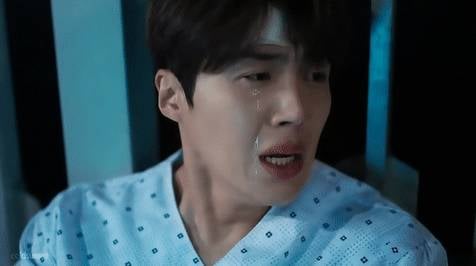 《愛情怎麼翻譯？》金宣虎身高 183 公分、前女友爭議、歪頭眨眼爆紅⋯８件事快認識！