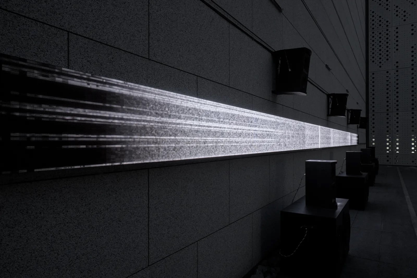 坂本龍一回顧展 10 月北美館登場！7 件大型裝置完整呈現音樂巨匠跨界創作