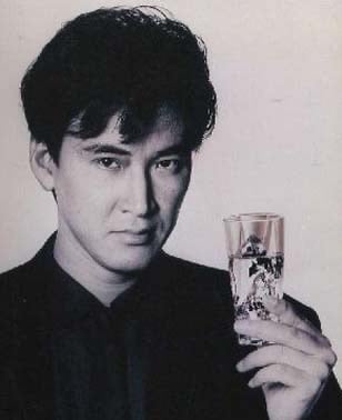 松田龍平首登「徹子の部屋」與父親隔空相會！網淚崩：父子連說話方式一模一樣⋯