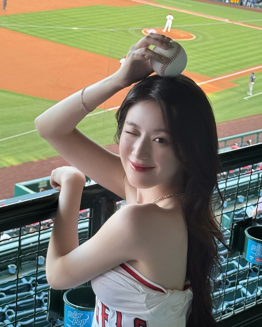 i-dle 舒華教會我們「拒絕內耗」:「以後不是人話就別聽了,知道嗎?」