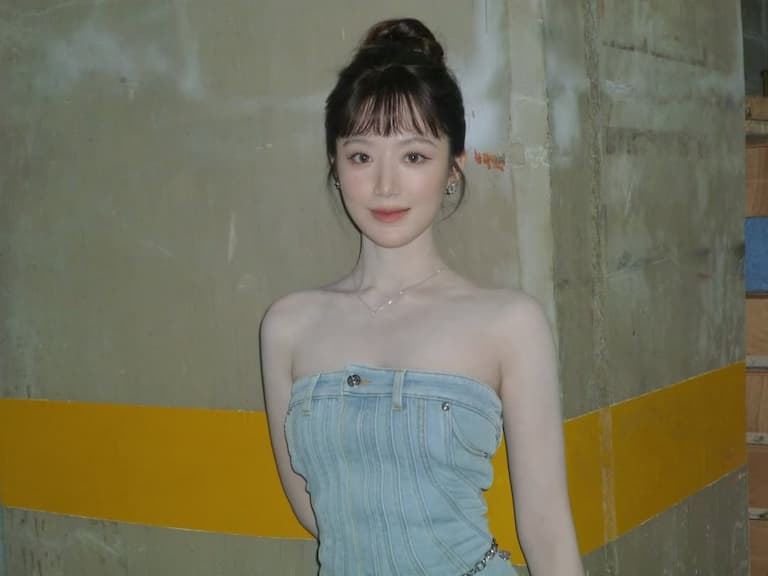 i-DLE 舒華被問長太漂亮的困擾！12 字霸氣回粉絲，全網笑翻！