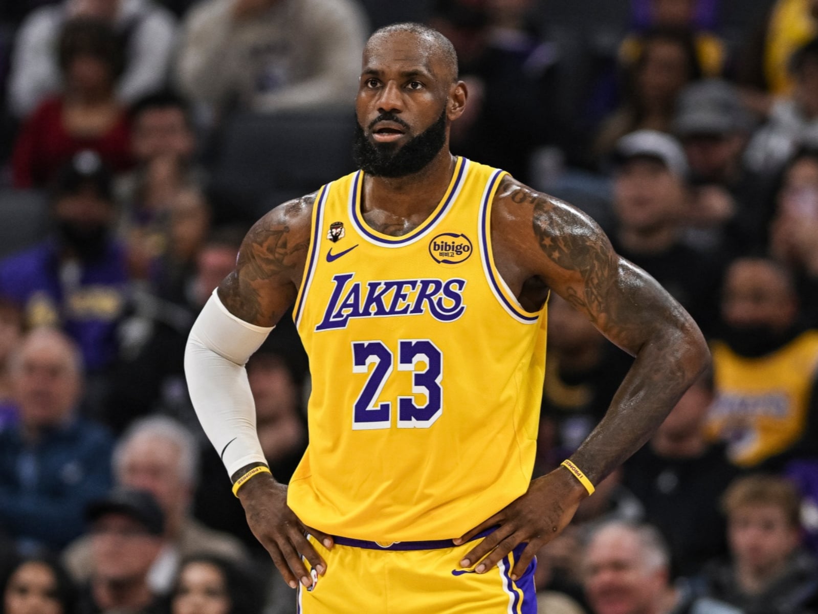 NBA／湖人輸給國王苦吞 3 連敗！詹皇嚴肅坦言「你必須把球投進，但我們就是投不進。」