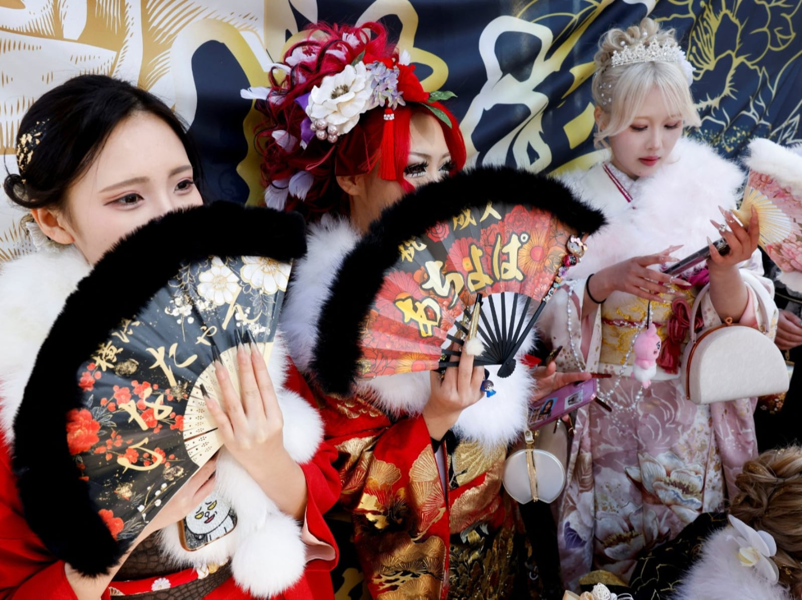 Disneyland 迪士尼成人式 25 年來首度回歸！米奇米妮下台互動引爆全場 !