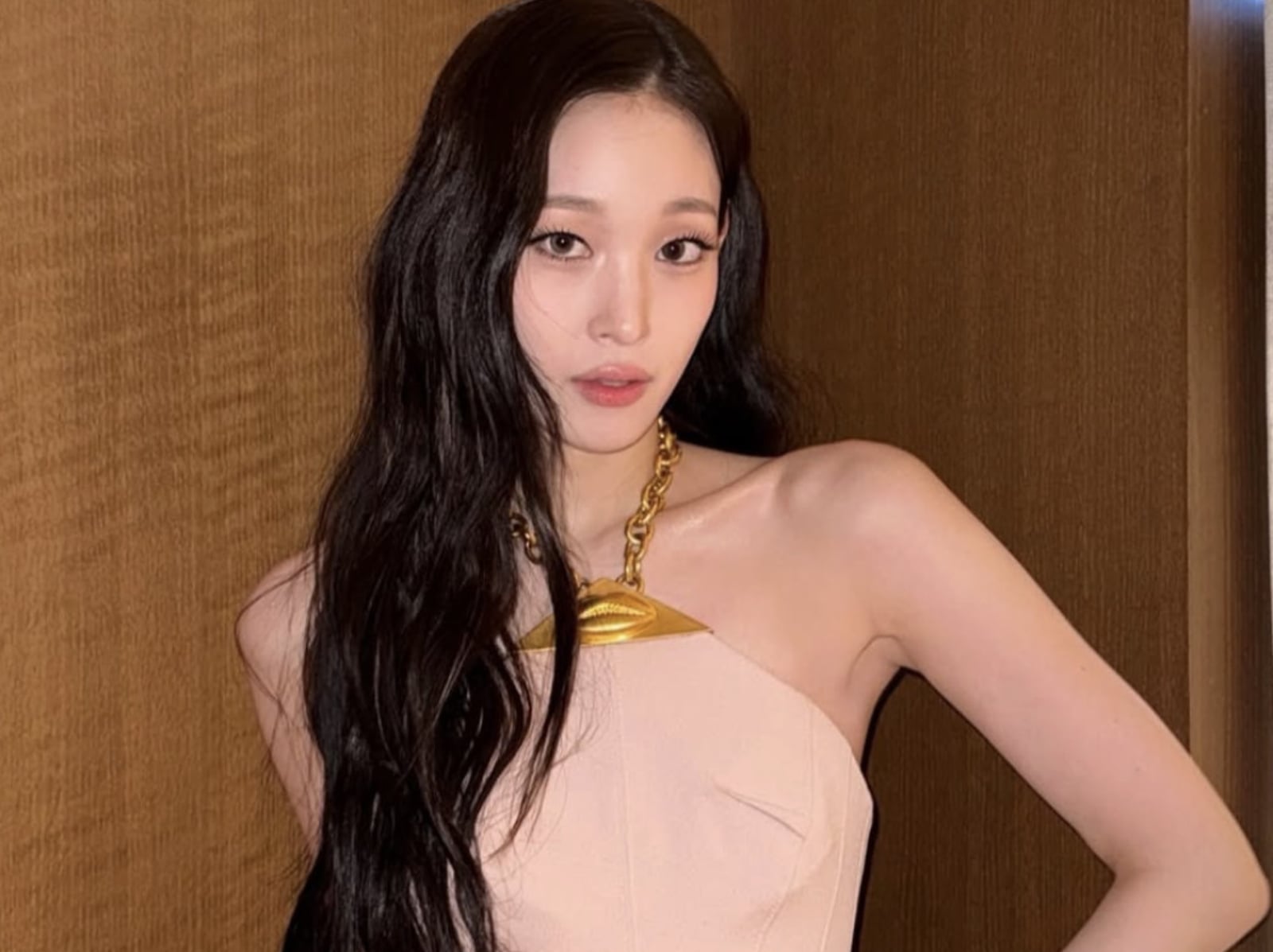 ALLDAY PROJECT 財閥千金 Annie 暫停活動，赴美國哥倫比亞大學完成學業！