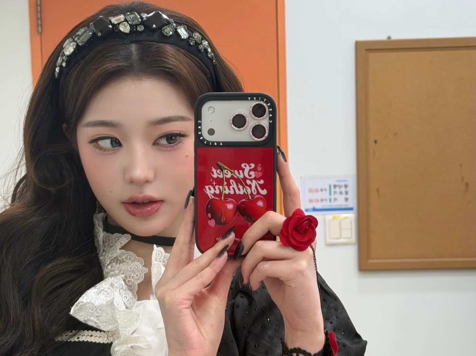 IVE 張員瑛新 IG 帳號「FOREVER:CHERRY」曝光！網瘋猜：「要出個人品牌嗎？」