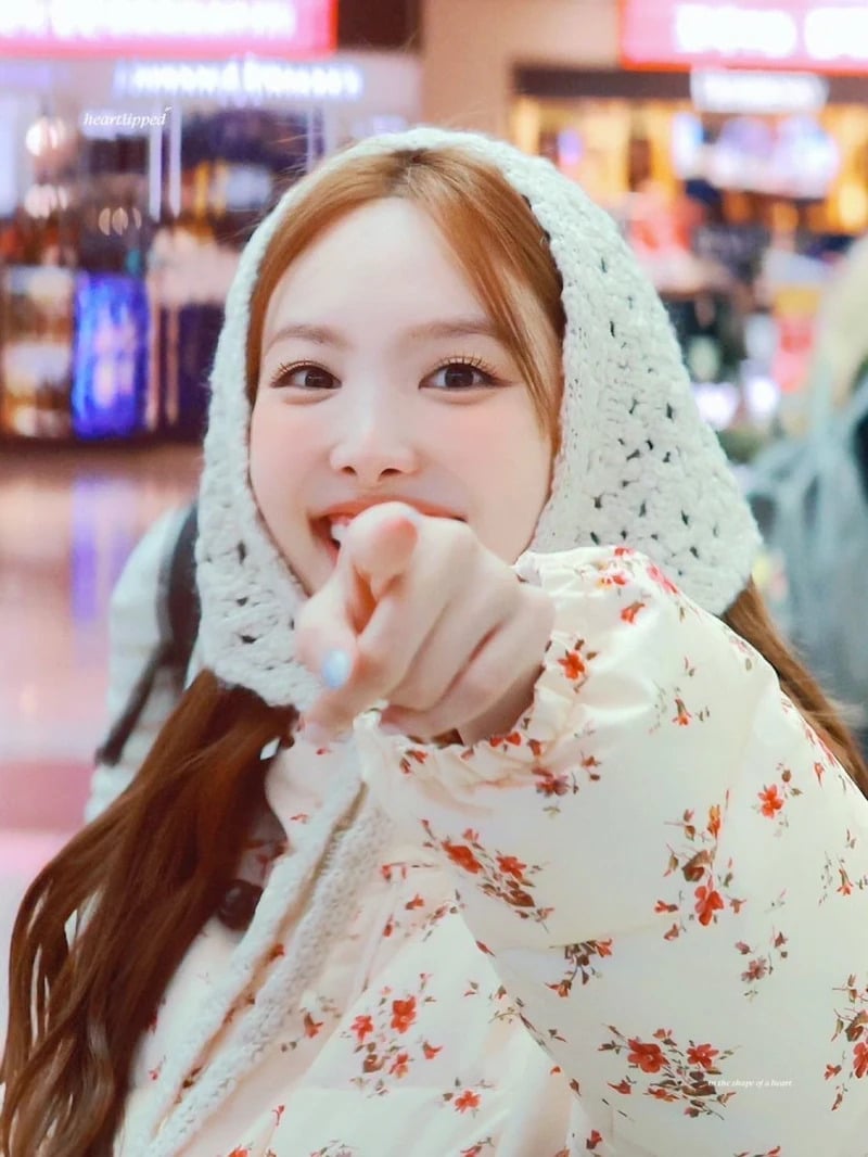 Threads 數位招財玄學爆紅!手機放美輪明宏、林娜璉桌布尾牙中獎率超高!