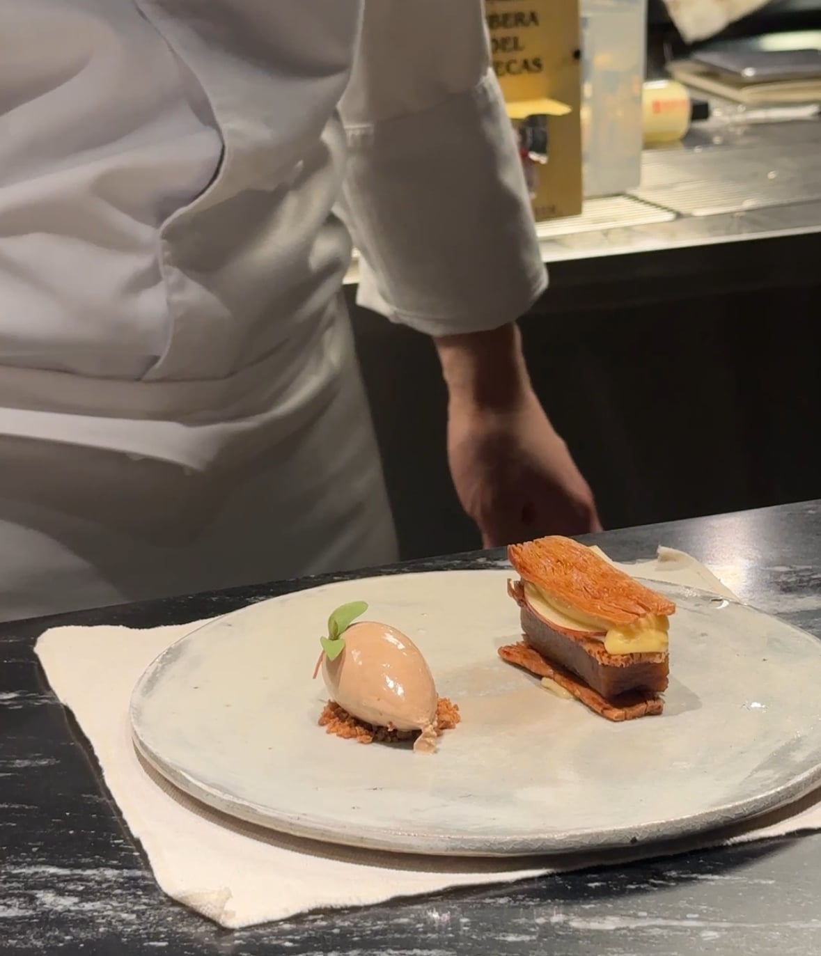 2026 台北米其林二星餐廳推薦 ÈCRU |紫羅蘭馨香綻放,開啟冬日真摯溫暖的篇章!