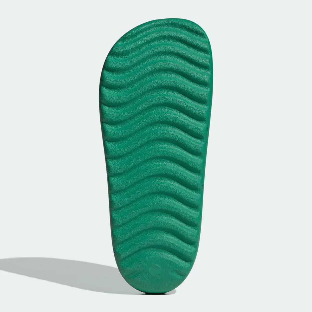 辛普森家庭 x adidas「退回灌木叢」聯名拖鞋開賣！荷馬辛普森超火紅迷因完美重現！