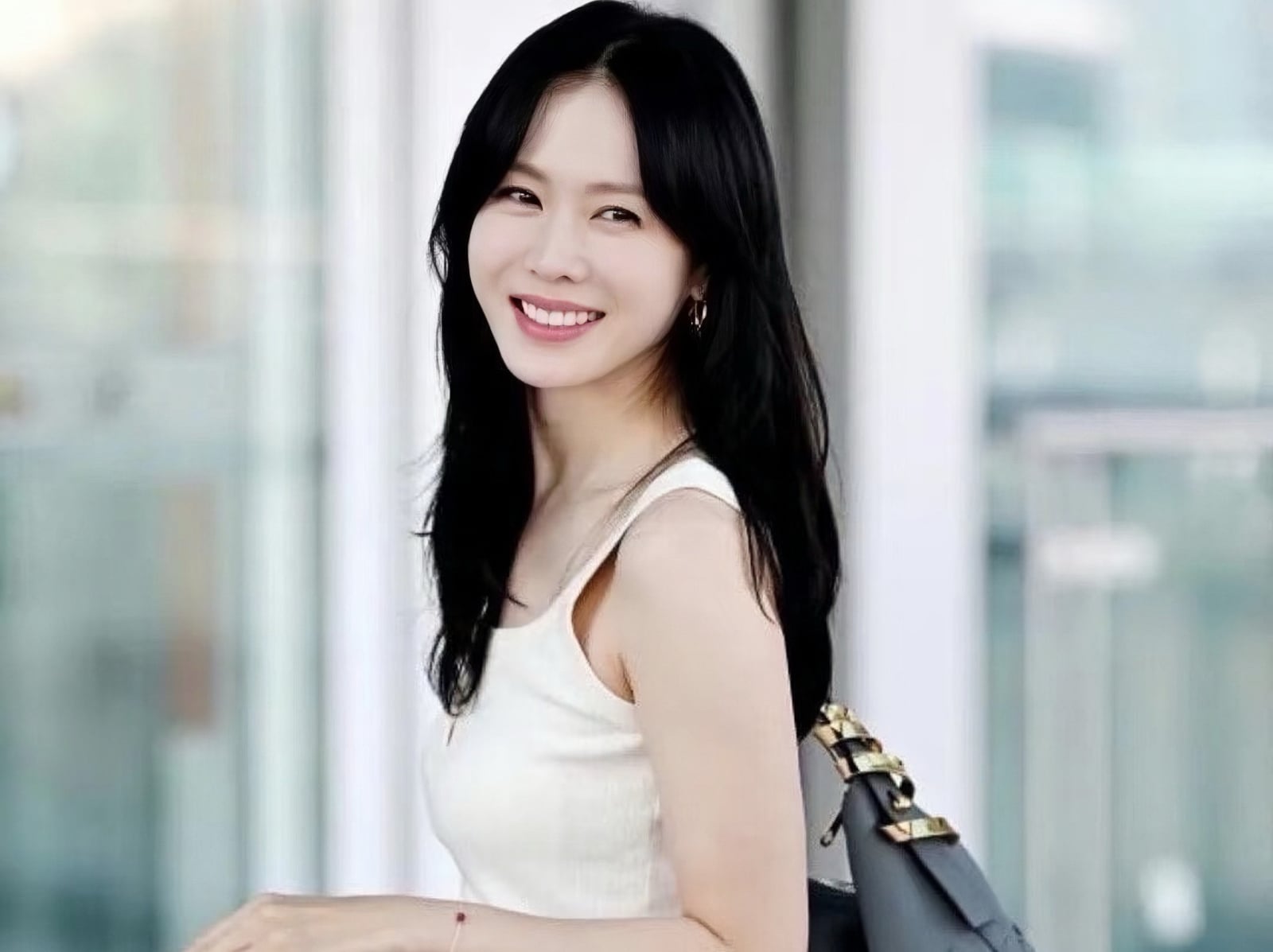 孫藝真／孫藝珍身高 165 公分 IG 穿搭解析！10 招「深藏不露」小心機，難怪老公玄彬深深著迷！