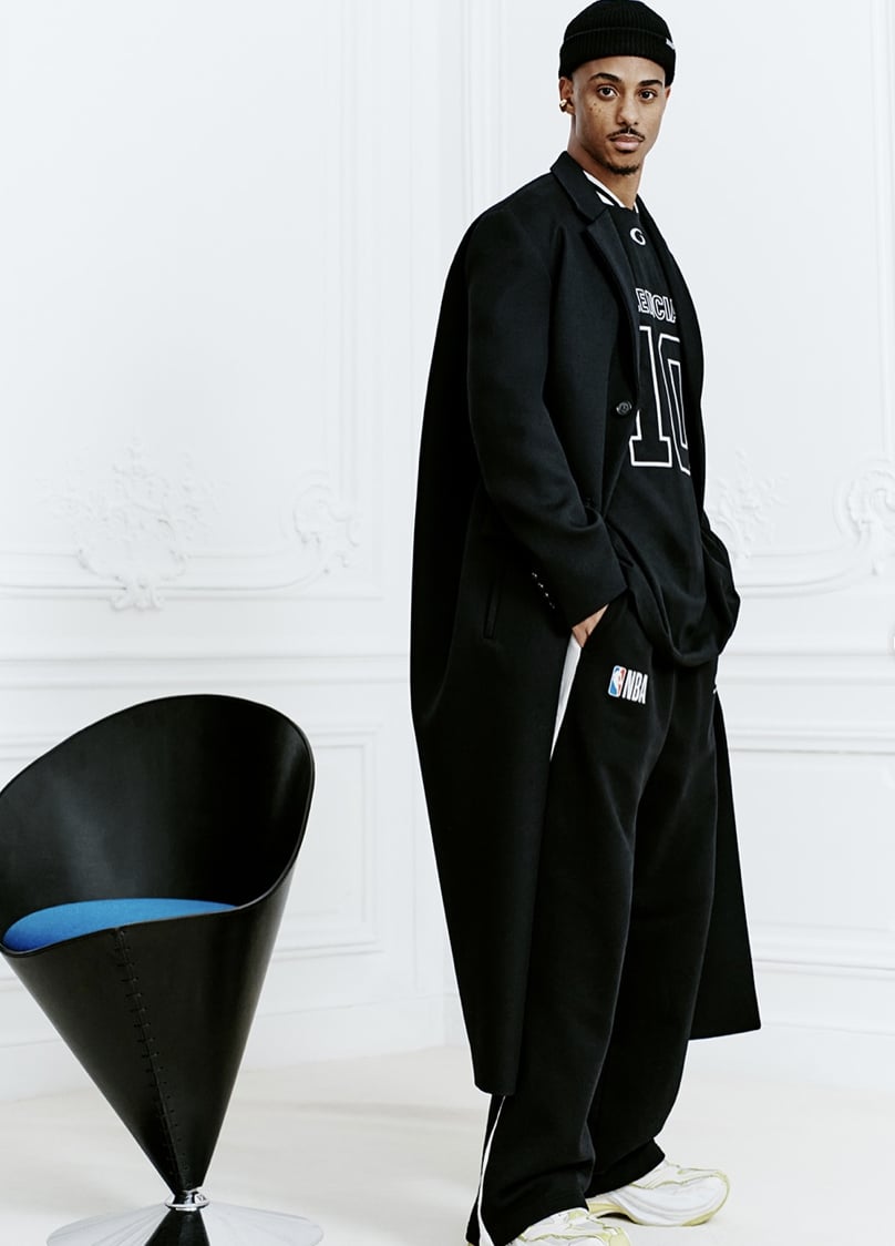 Balenciaga x NBA 夢幻跨界聯名來了！籃球外套、球衣、護照夾⋯高奢運動風太欠買！