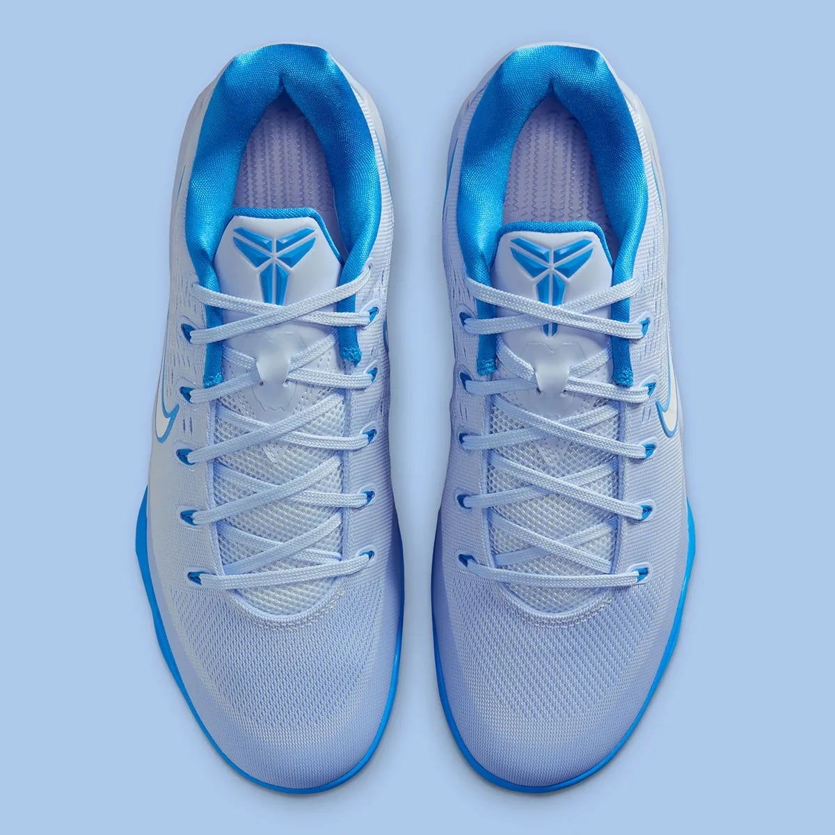 Nike Kobe 9 EM Protro「Hydrogen Blue」搶先看！冰藍色調的老大戰靴直接帥翻球場！