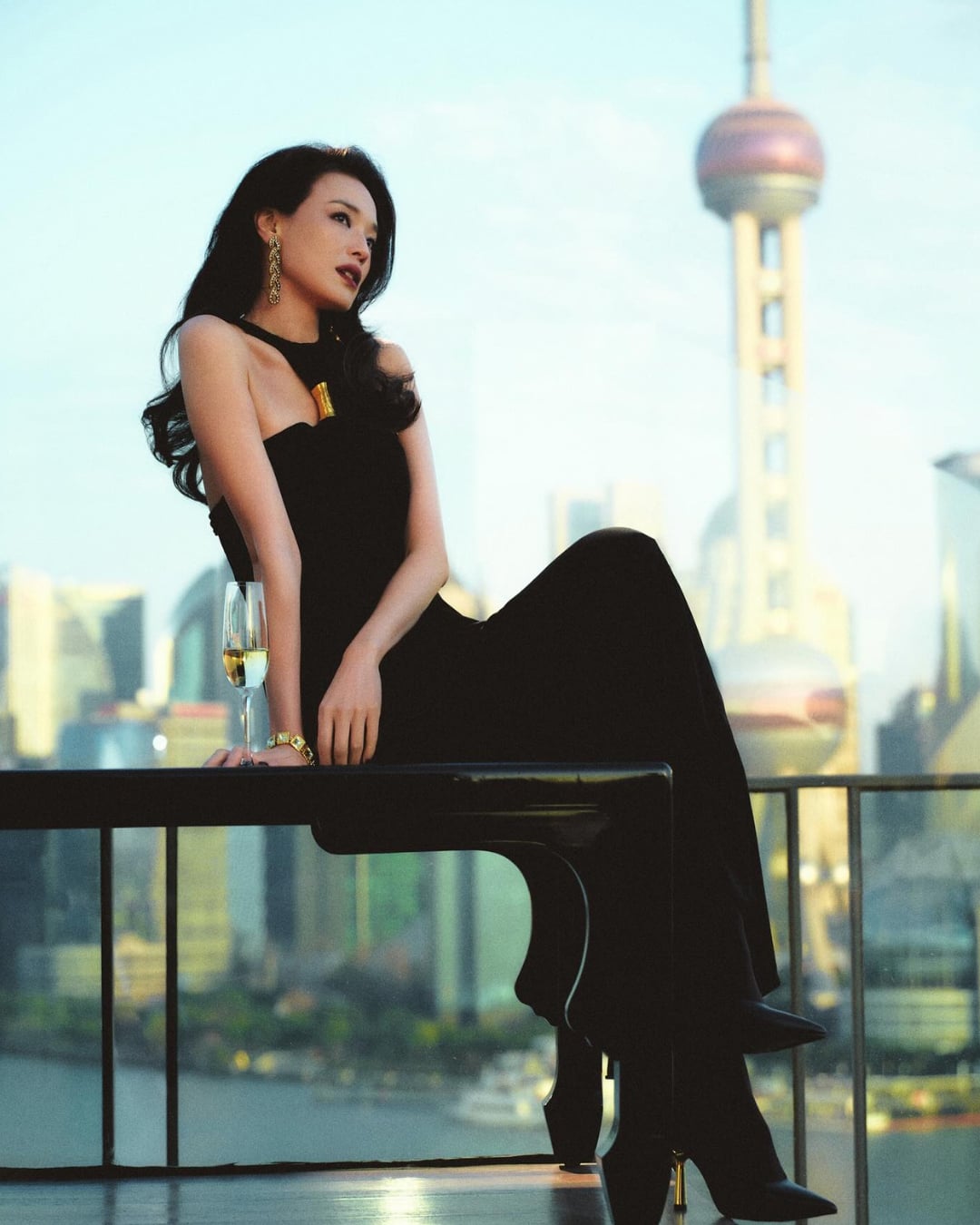 舒淇從三級片到金馬影后！牡羊座倔強女孩用 10 句名言告訴你：「過去不是傷疤，而是我的故事。」