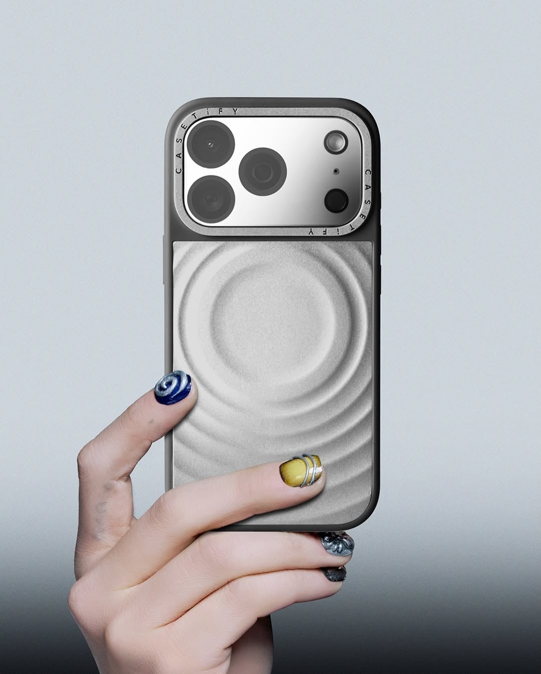 CASETiFY 15 週年神秘合作人選是權志龍 GD？美甲、刺青與預告形象照高度吻合！