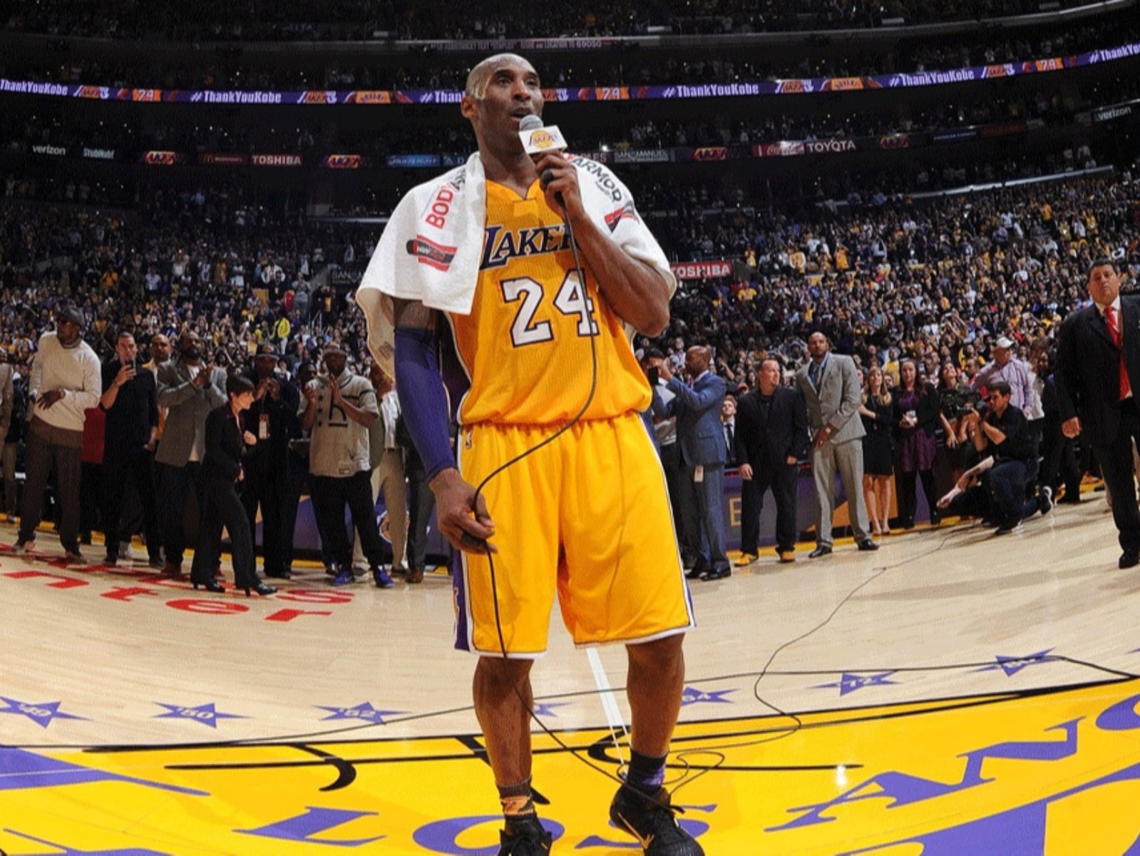 2016 年 NBA 到底有多好看？Kobe 退休、騎士 1-3 逆轉奪冠⋯堪稱史上最精彩的一年！