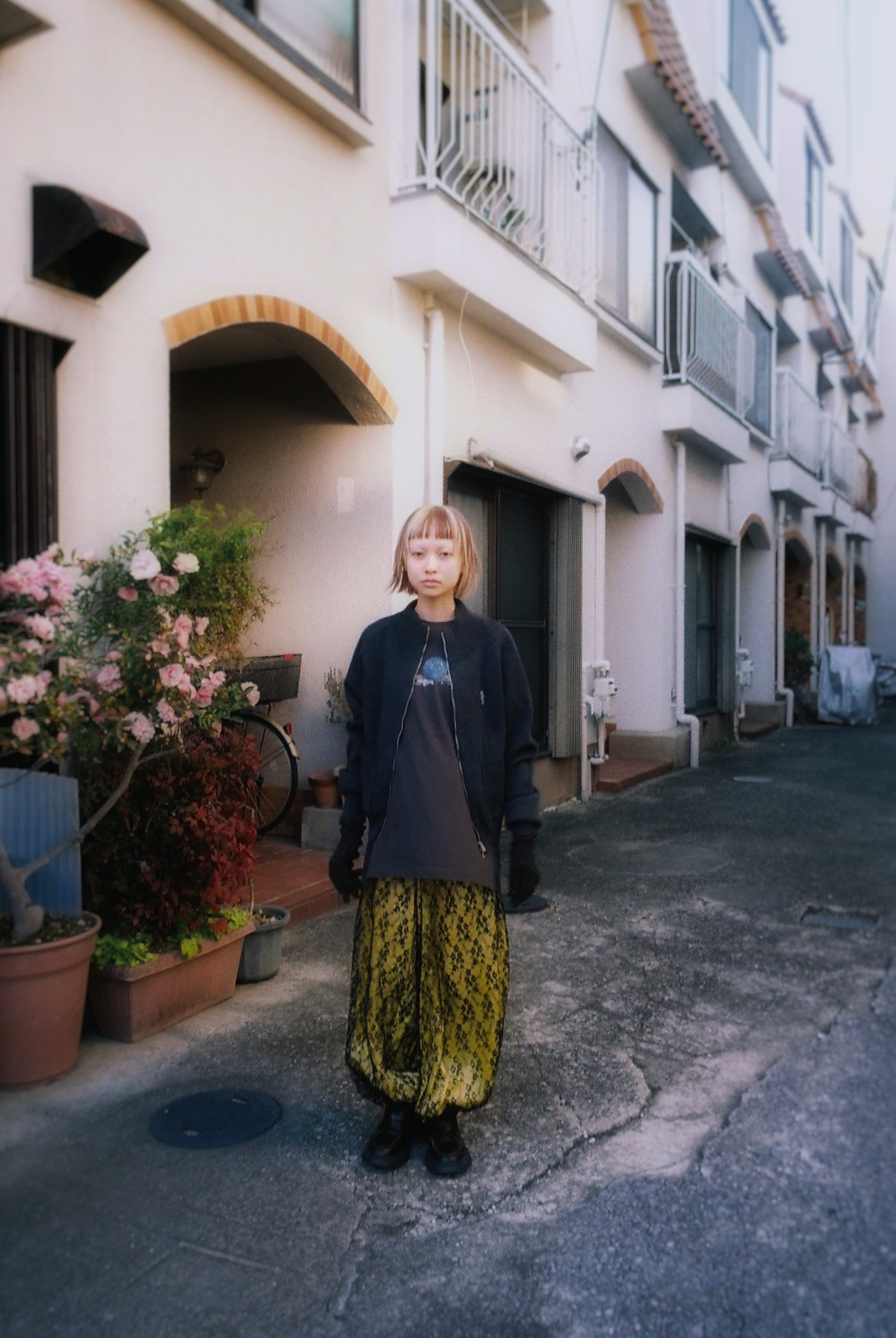 大阪新銳設計師品牌 Family Japan 台北首展！1 月 10 日親臨 O83O 分享超現實服裝秘辛，限定 T-Shirt 必搶！