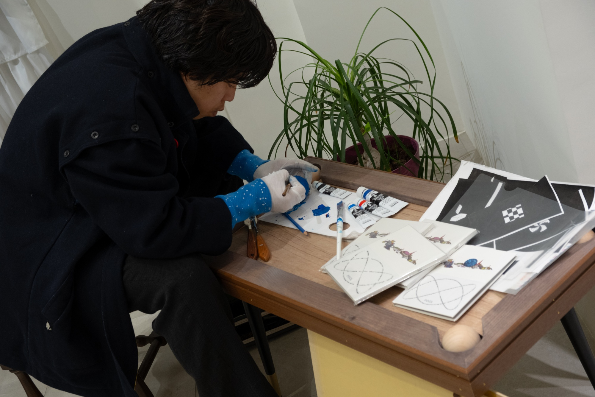 大阪新銳設計師品牌 Family Japan 台北首展！1 月 10 日親臨 O83O 分享超現實服裝秘辛，限定 T-Shirt 必搶！