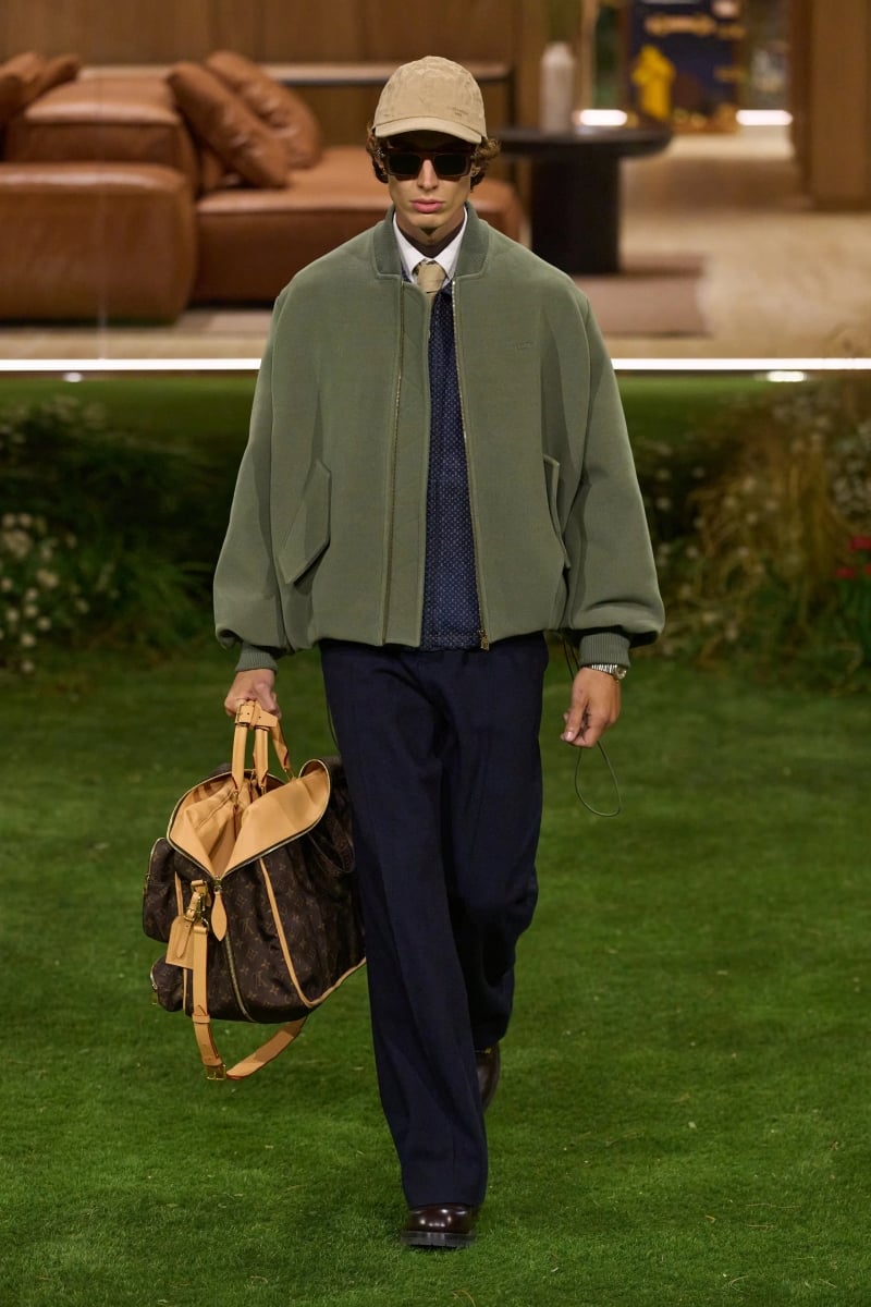 Louis Vuitton 2026 秋冬男裝大秀：Pharrell 以建築思維重塑可居住的時尚！A$AP Rocky 新歌同步曝光
