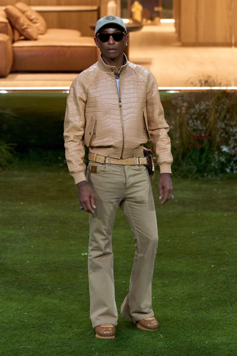 Louis Vuitton 2026 秋冬男裝大秀：Pharrell 以建築思維重塑可居住的時尚！A$AP Rocky 新歌同步曝光