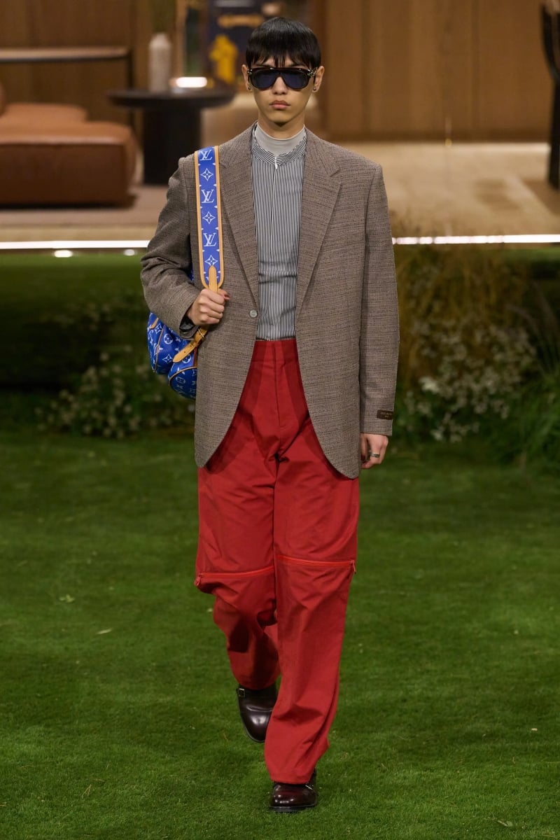 Louis Vuitton 2026 秋冬男裝大秀：Pharrell 以建築思維重塑可居住的時尚！A$AP Rocky 新歌同步曝光