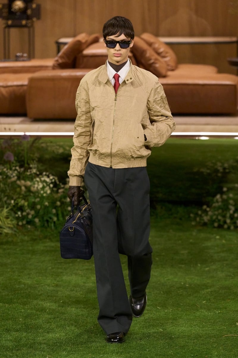 Louis Vuitton 2026 秋冬男裝大秀：Pharrell 以建築思維重塑可居住的時尚！A$AP Rocky 新歌同步曝光