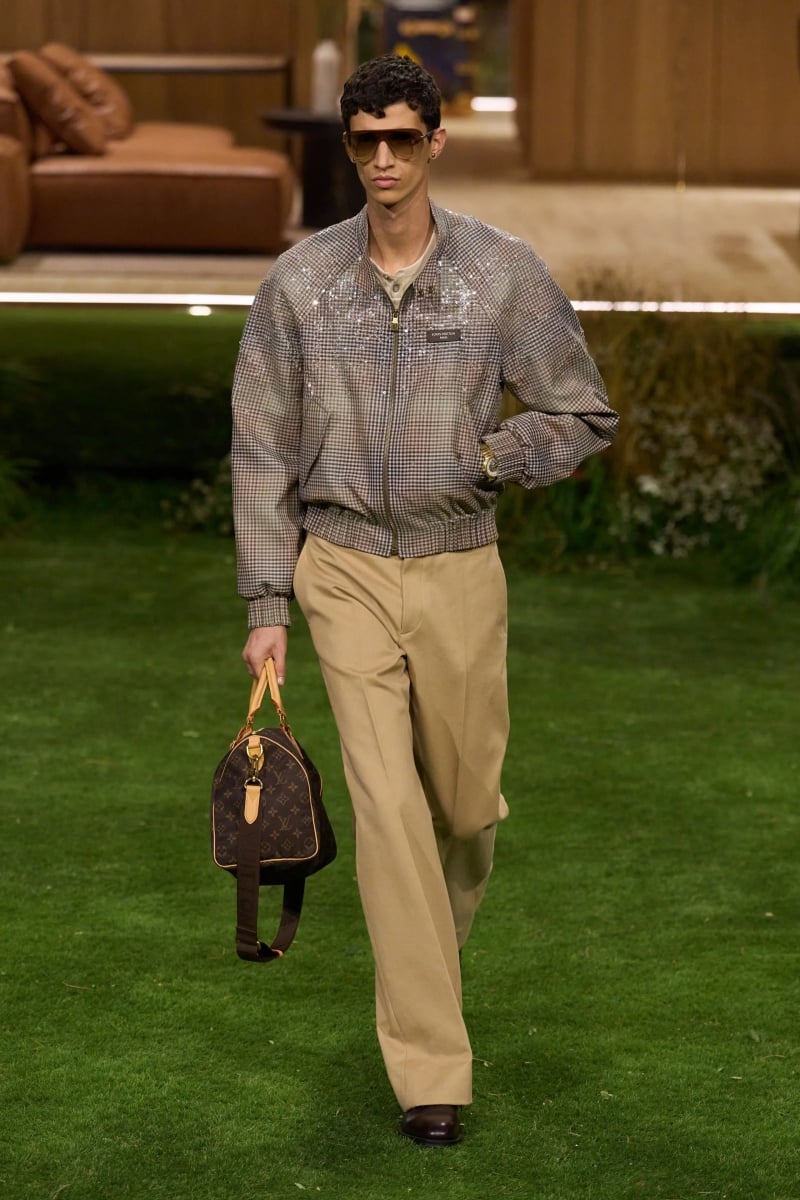 Louis Vuitton 2026 秋冬男裝大秀：Pharrell 以建築思維重塑可居住的時尚！A$AP Rocky 新歌同步曝光