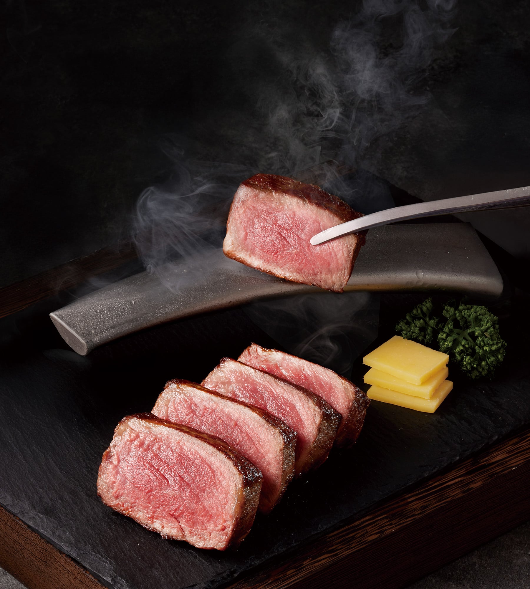 2026 王品牛排推出「經典・銘心」套餐組合！菜單、價格、餐點⋯一次看！