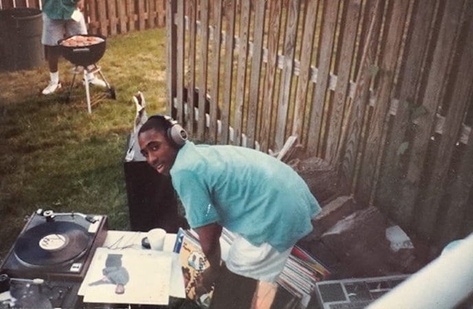 Tupac Shakur 早期錄音帶於《Wax Poetics》正式拍賣!1988 年手寫歌詞原稿、生活照同步釋出!