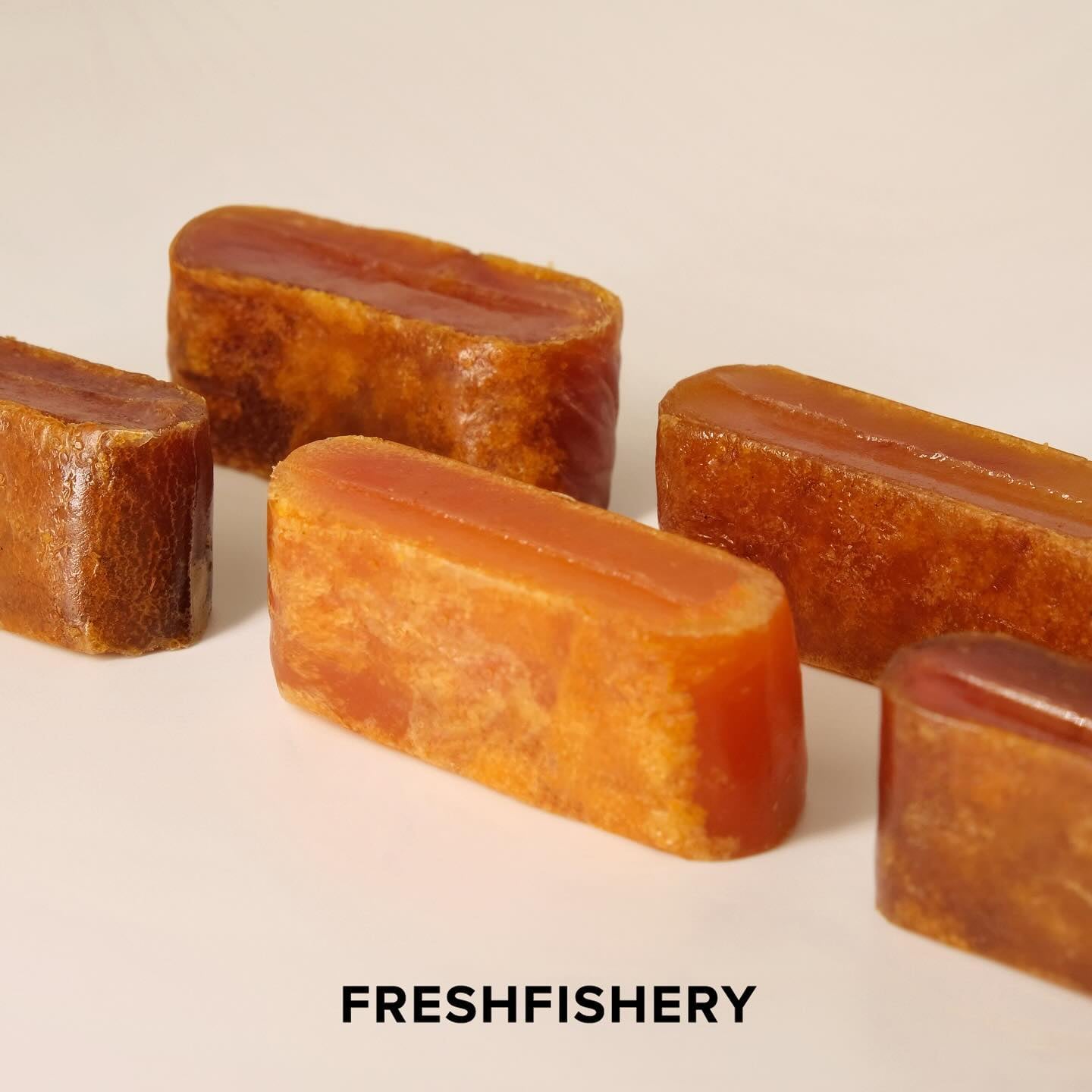 台中期間限定! Freshfishery漁事所 攜手日本「伊良可樂」 打造未來感空間 用設計解構百年烏魚子文化