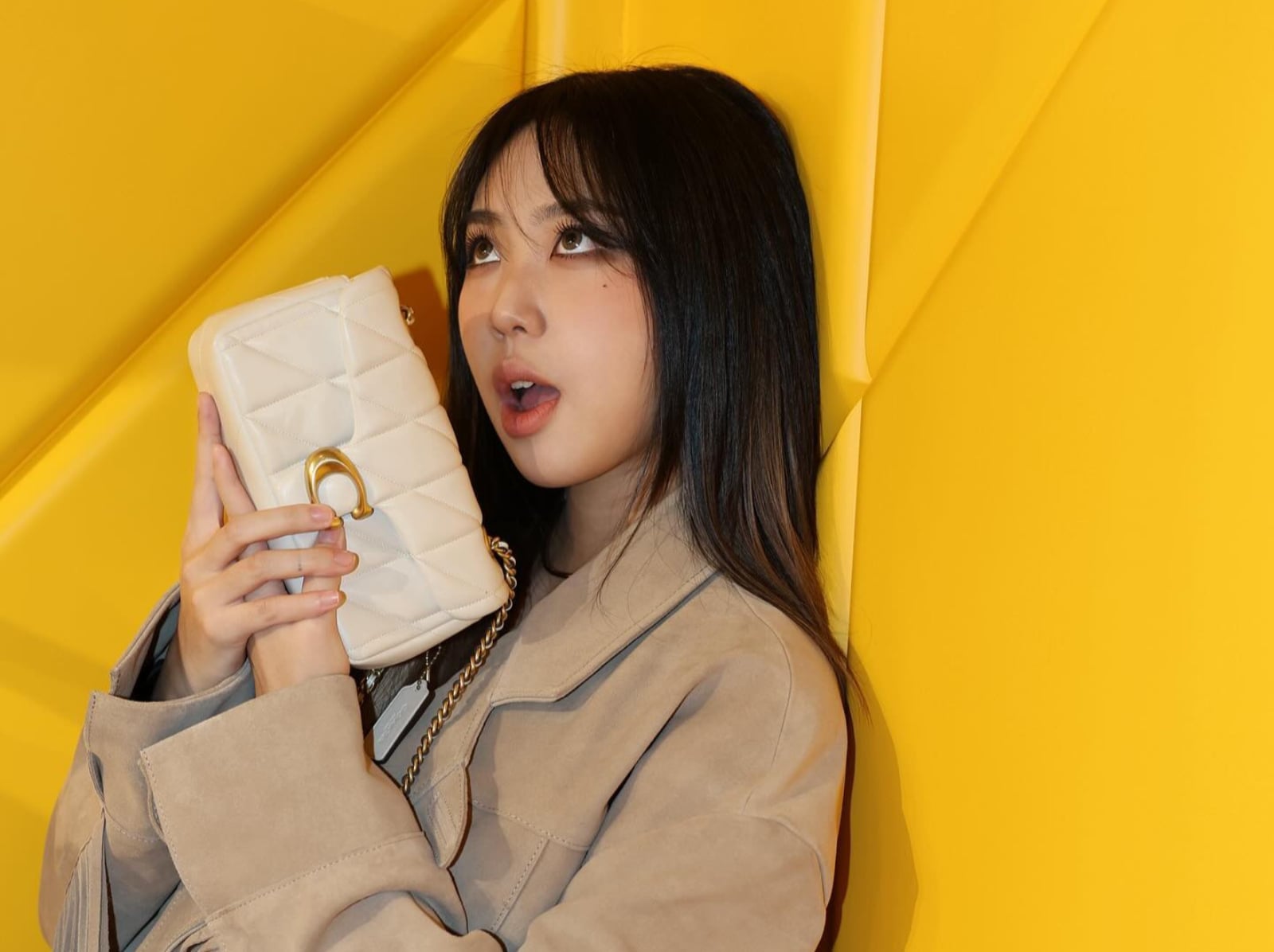 Coach 為何成為 Z 世代最愛包包品牌？3 大話題明星同款必收！