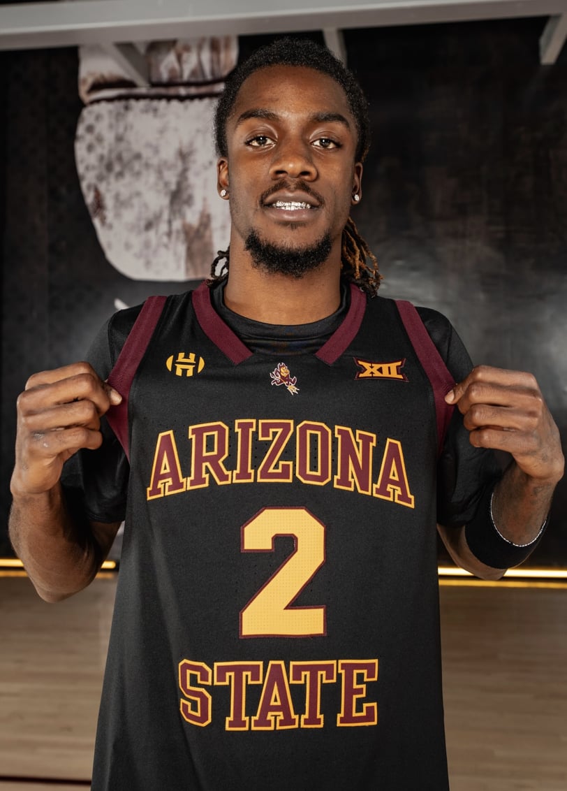 James Harden 與大學母校共同推出聯名球衣！奶油色布章背號、金色滾邊設計簡直滿分！