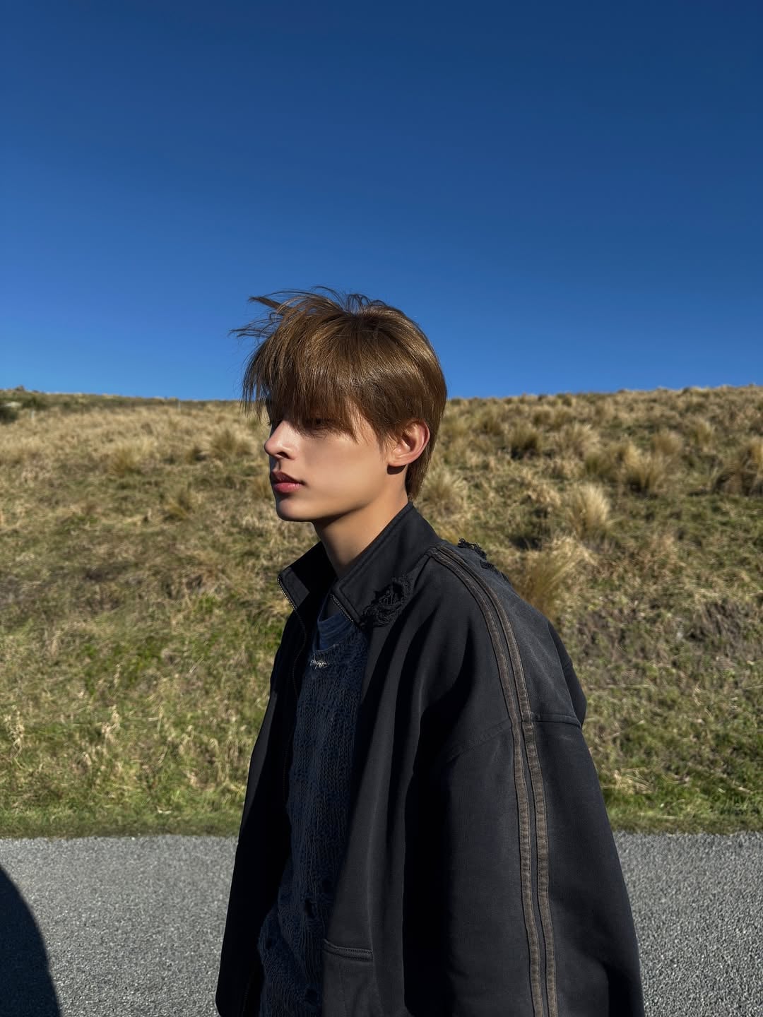 Cortis 又穿上台灣品牌了！趙雨凡、金主訓都在穿的 Troubled Waters 是什麼來頭？