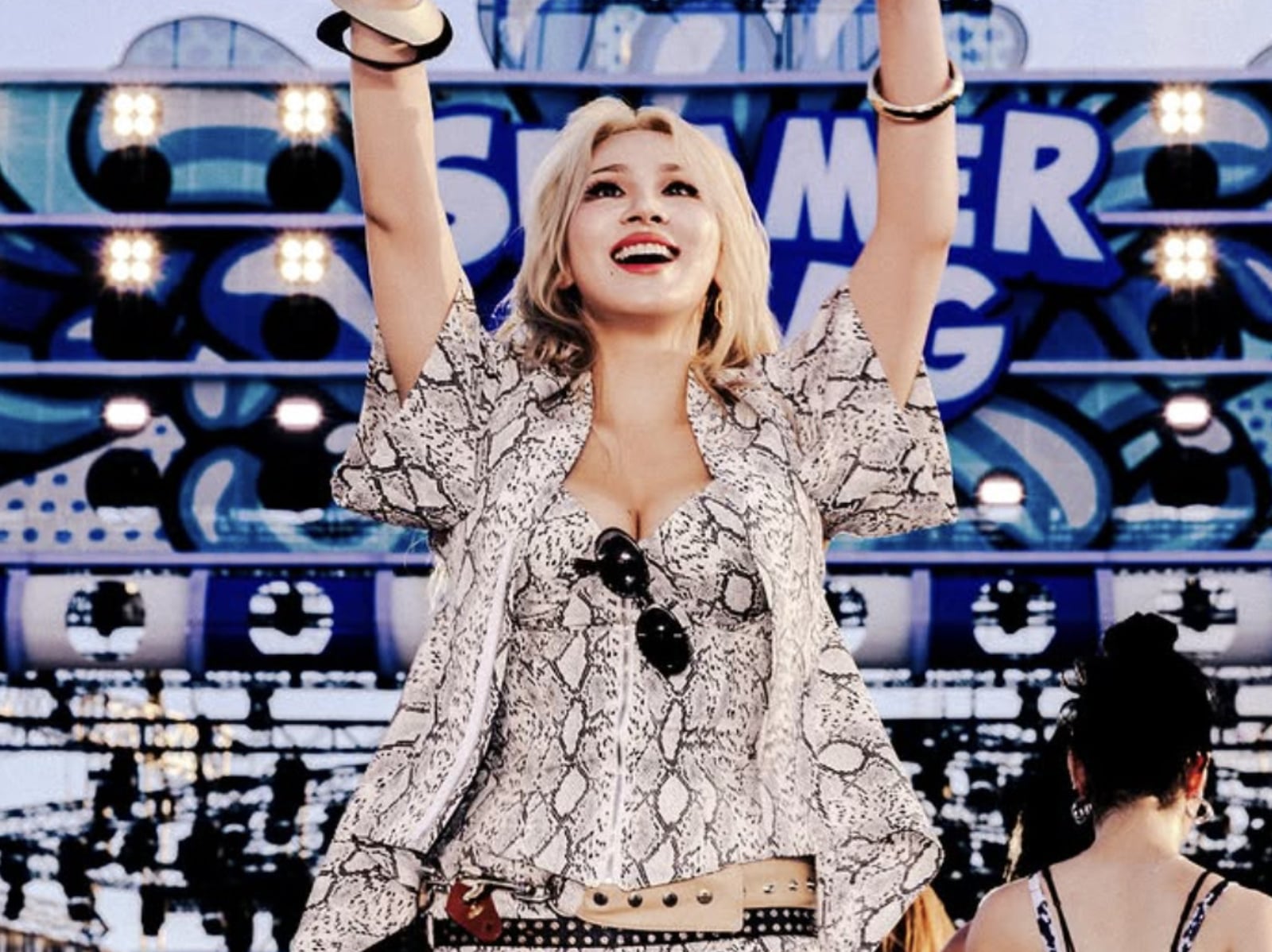 2NE1 CL 涉違法經營公司遭移送！恐面臨 2 年刑期！