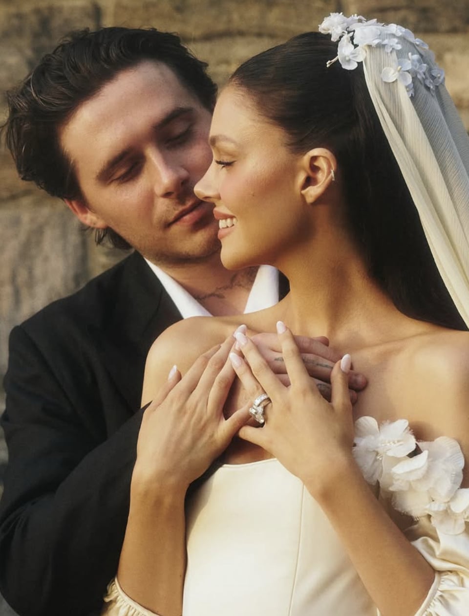 布魯克林 Brooklyn Beckham 控訴維多利亞婚禮跳不雅舞蹈！DJ 還原現場：「妮可拉當場痛哭！」