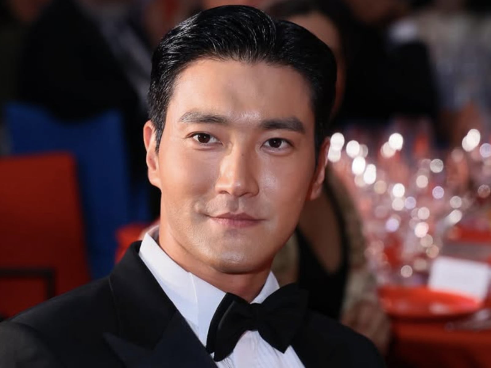 SUPER JUNIOR 崔始源霸氣全包台粉國際運費！粉絲驚呼：「始源 PAY 成真！」