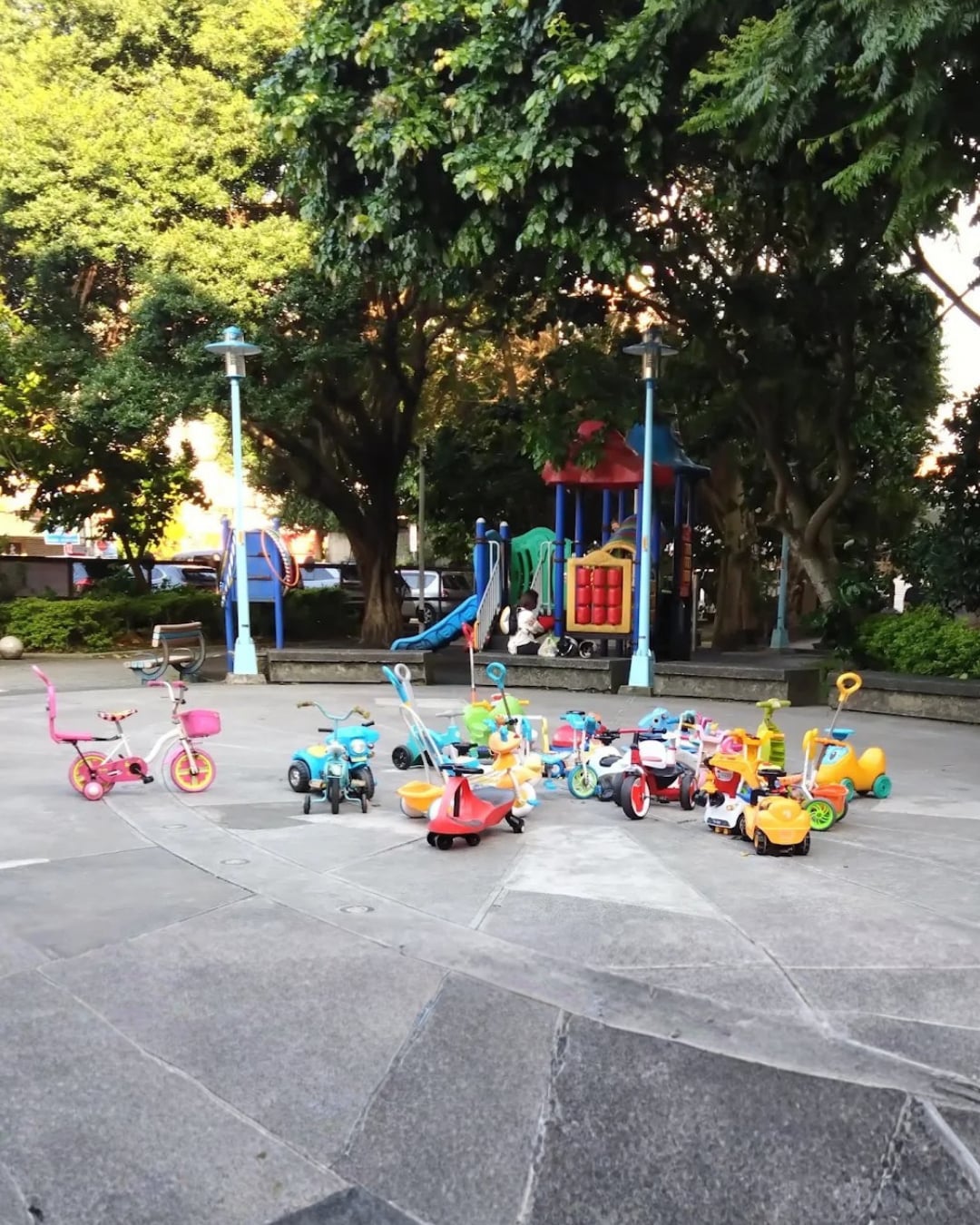 Google 地圖「隱藏版秘境」大公開！貓咪、冷氣機、學步車神教⋯5 大打卡景點引熱議！