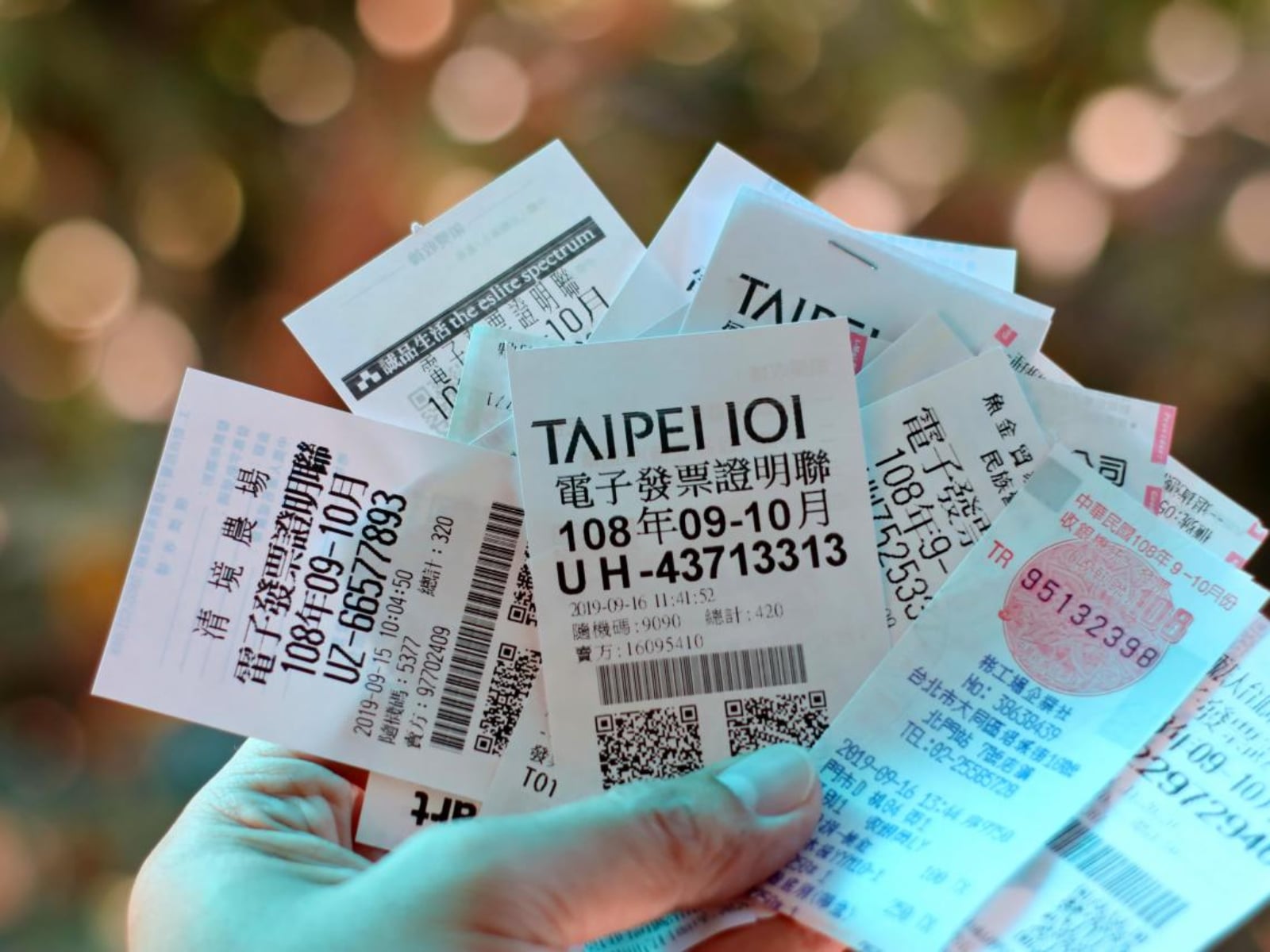 統一超商包辦 3 張千萬特別獎！台中得獎者花 23 元買泡麵就成為千萬富翁！？