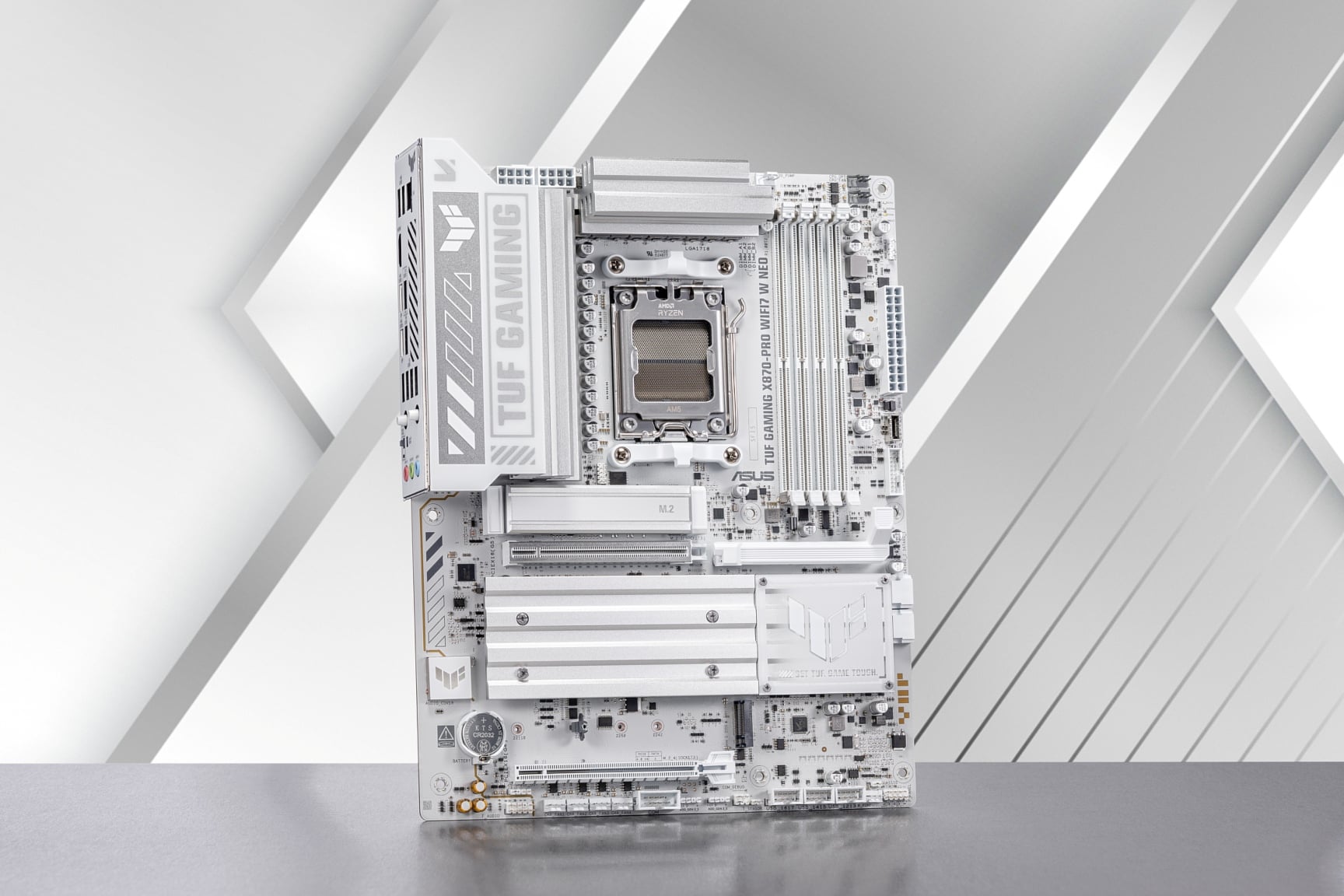 極效至準！華碩全新AMD 800系列主機板首選登場